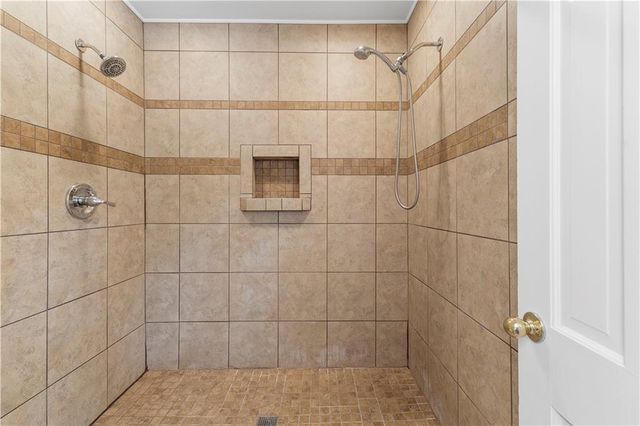 4674 Sharon Valley Court, Atlanta, GA 30360
