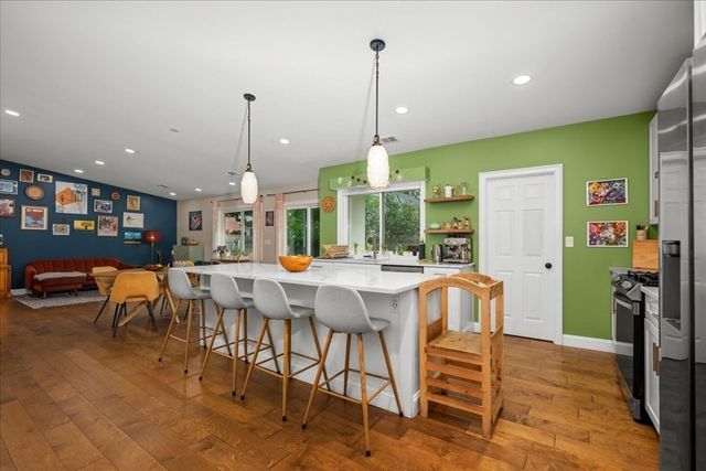 374 South St, Northampton, MA 01060