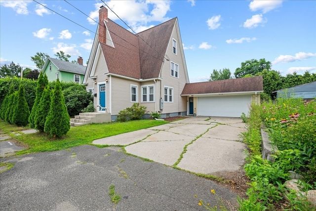 374 South St, Northampton, MA 01060
