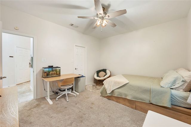 613 Townplace Drive, College Station, TX 77840
