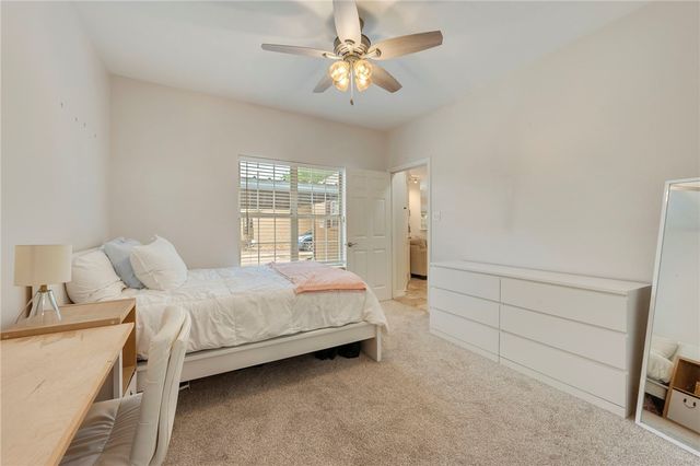 613 Townplace Drive, College Station, TX 77840