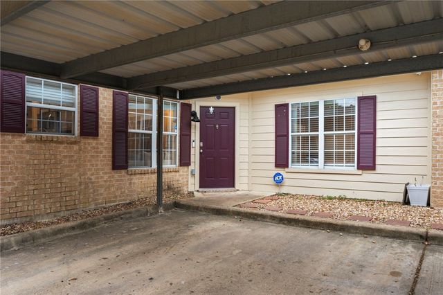 613 Townplace Drive, College Station, TX 77840