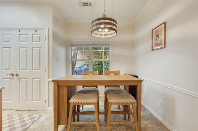 613 Townplace Drive, College Station, TX 77840