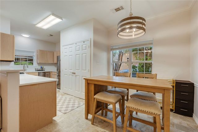 613 Townplace Drive, College Station, TX 77840