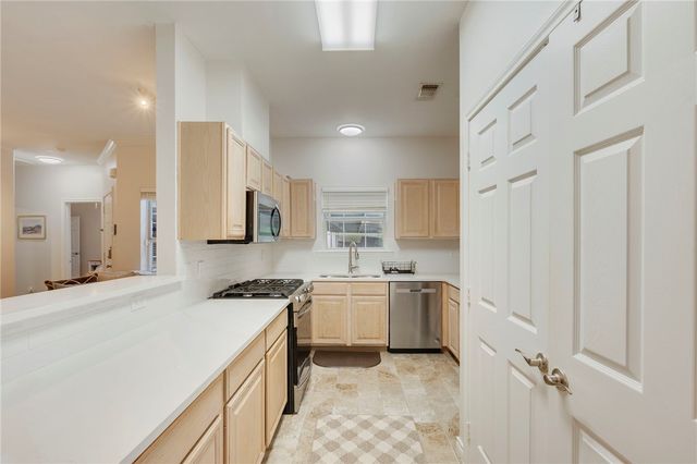 613 Townplace Drive, College Station, TX 77840