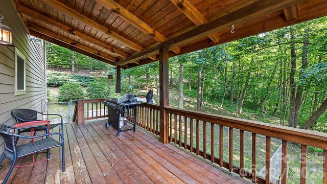 616 Appaloosa Trail, Waynesville, NC 28785