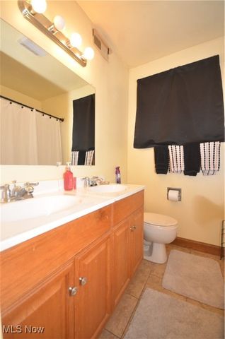 3095 Prior Drive, Cuyahoga Falls, OH 44223