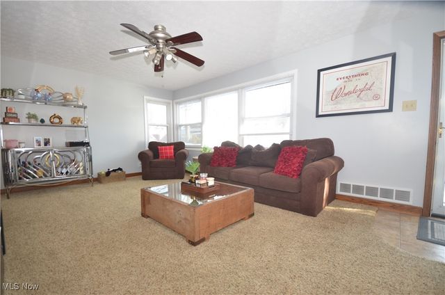 3095 Prior Drive, Cuyahoga Falls, OH 44223