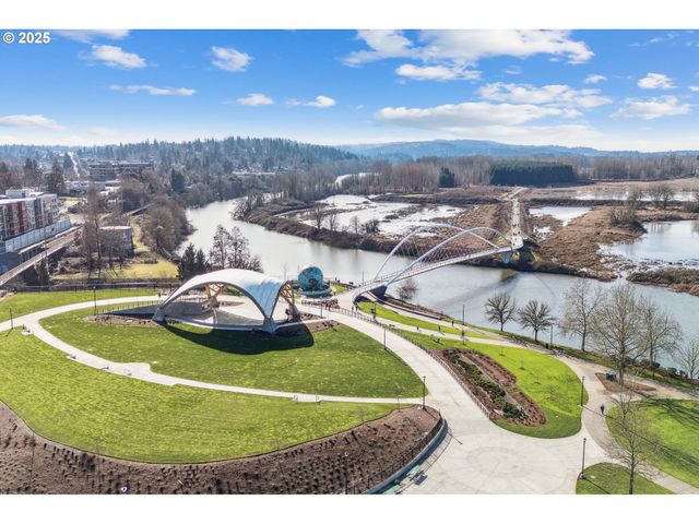 2626 Mount Saint Helens Ave Se, Salem, OR 97302