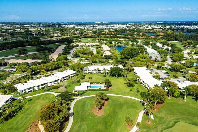 3675 Quail Ridge Drive Bobwhite B, Boynton Beach, FL 33436