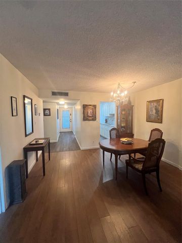 2998 NW 48th Ter 434, Lauderdale Lakes, FL 33313