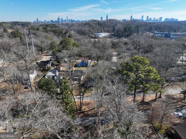 750 Matilda Place NW, Atlanta, GA 30318