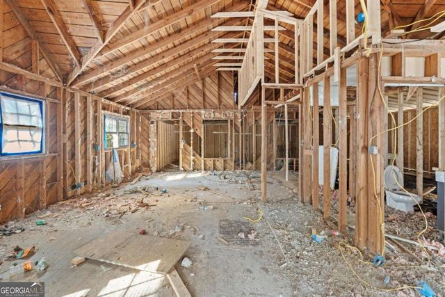 750 Matilda Place NW, Atlanta, GA 30318