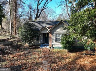 750 Matilda Place NW, Atlanta, GA 30318