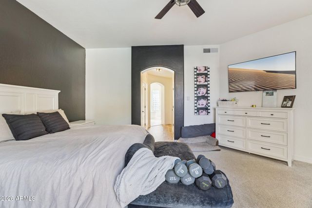 2732 E Hillery Drive, Phoenix, AZ 85032