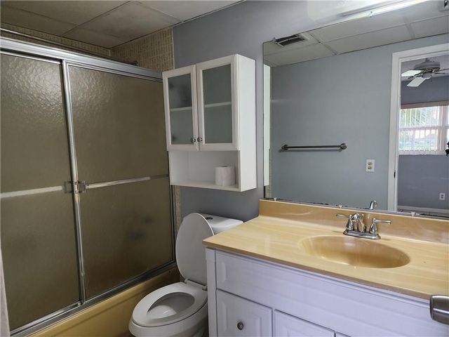 1005 Country Club Drive 207, Margate, FL 33063