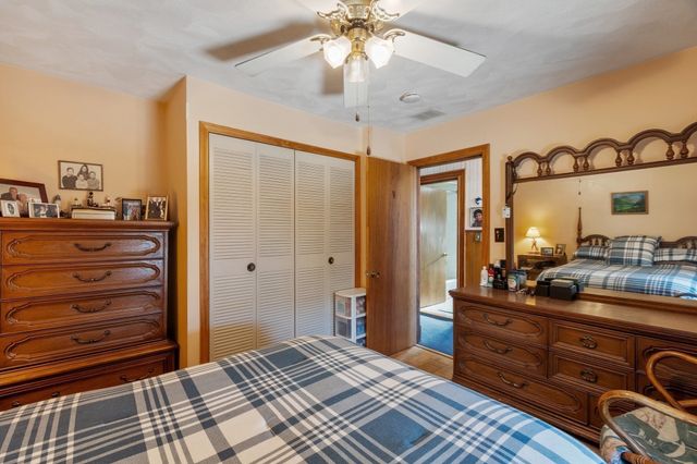 25 Herbert St, Everett, MA 02149