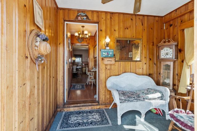 25 Herbert St, Everett, MA 02149