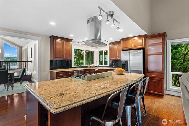13221 3rd Avenue Ct NW, Gig Harbor, WA 98332