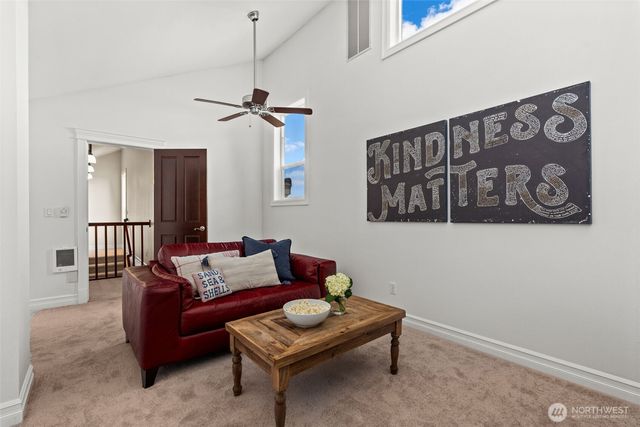 13221 3rd Avenue Ct NW, Gig Harbor, WA 98332