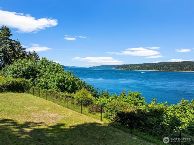 13221 3rd Avenue Ct NW, Gig Harbor, WA 98332