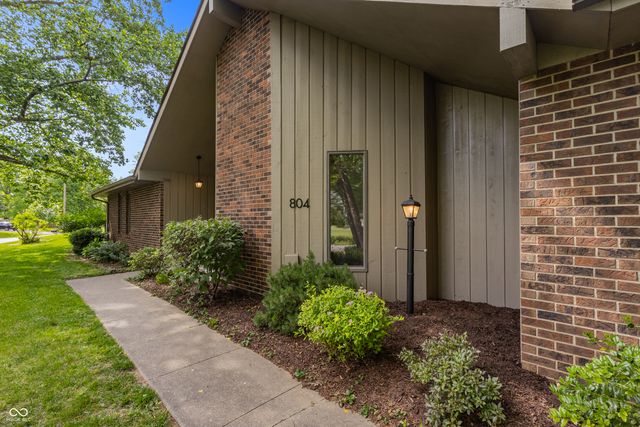 804 W 8th Street, Seymour, IN 47274