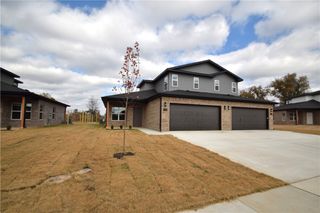 540 Cosmos Street, Centerton, AR 72719