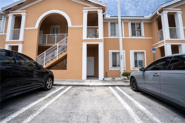 17600 NW 73rd Avenue 201-6, Hialeah, FL 33015