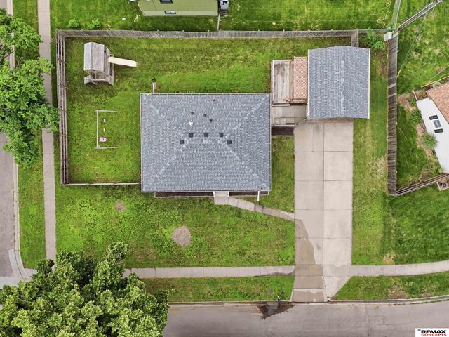 5721 Otoe Street, Lincoln, NE 68506