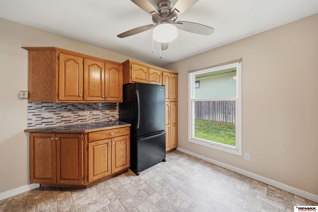 5721 Otoe Street, Lincoln, NE 68506