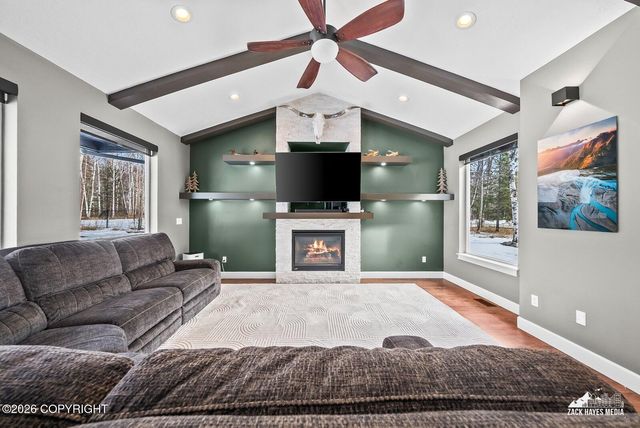 1961 W Vaunda Avenue, Wasilla, AK 99654