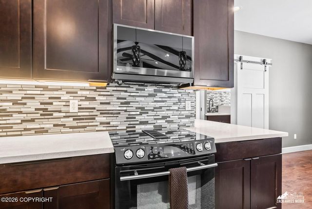 1961 W Vaunda Avenue, Wasilla, AK 99654