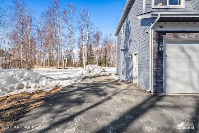 1961 W Vaunda Avenue, Wasilla, AK 99654