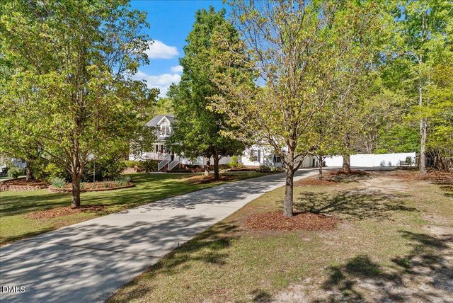 121 Plantation Court, Clayton, NC 27527