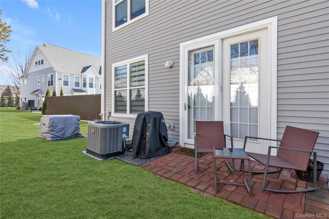 137 Emanuel Way, East Meadow, NY 11554