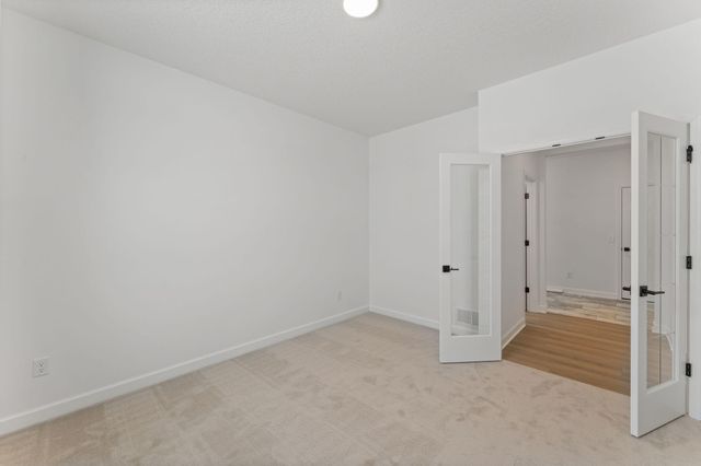2714 Wood Duck Trail, Shakopee, MN 55379