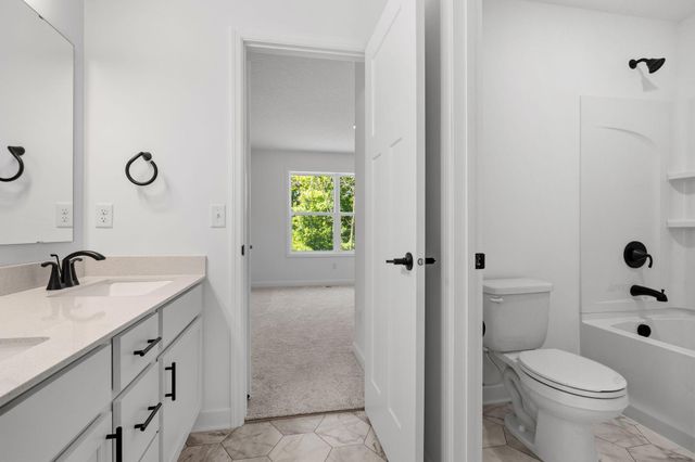 2714 Wood Duck Trail, Shakopee, MN 55379