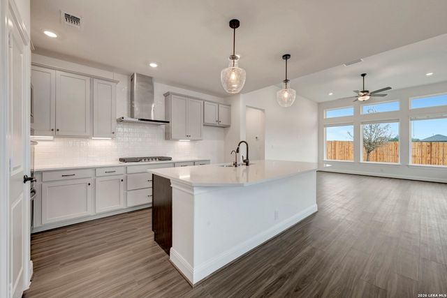 11806 Hackford, San Antonio, TX 78254