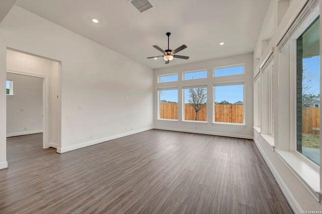 11806 Hackford, San Antonio, TX 78254