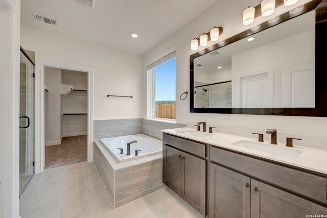 11806 Hackford, San Antonio, TX 78254