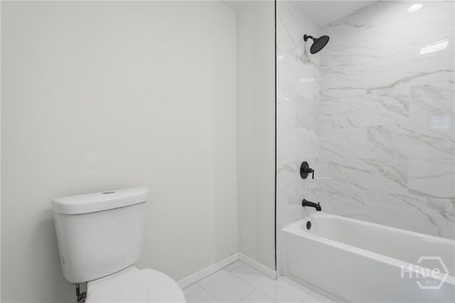 2403 Spivey Avenue, Savannah, GA 31408