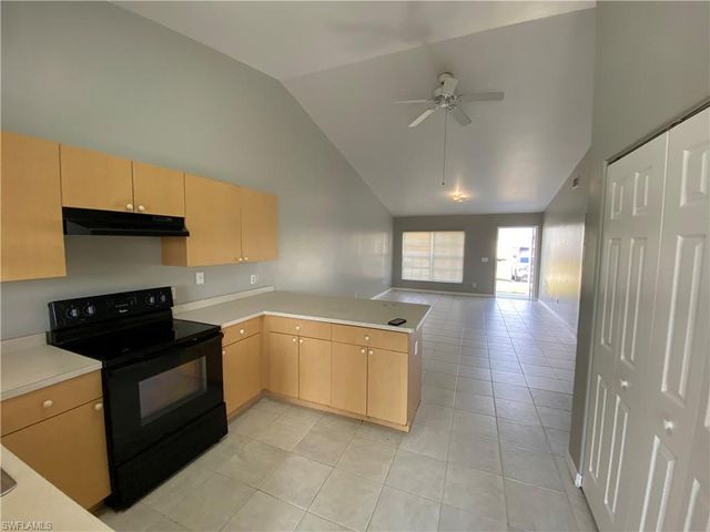 4541 20th ST SW, Lehigh Acres, FL 33973