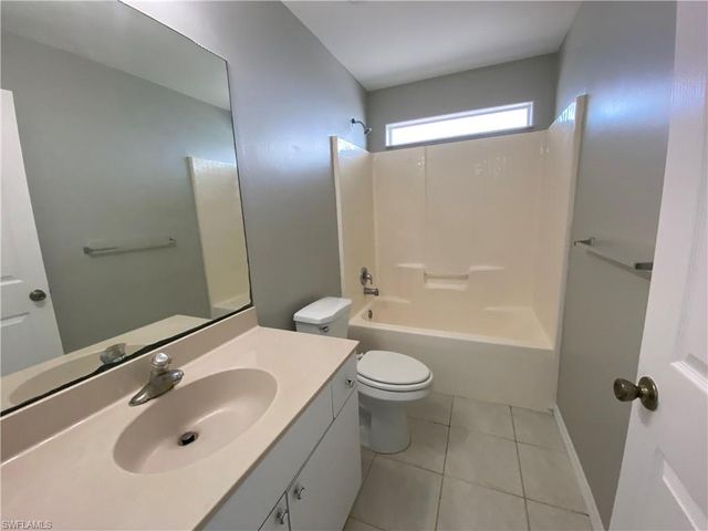 4541 20th ST SW, Lehigh Acres, FL 33973