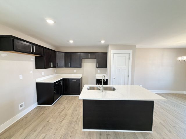 361 Cardinal Creek 270 Ardell Dr, Clarksville, TN 37040