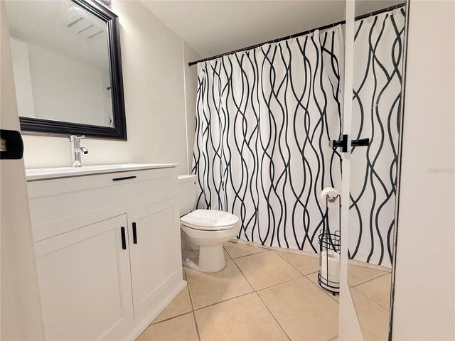 626 BIRD BAY DRIVE S 110, Venice, FL 34285