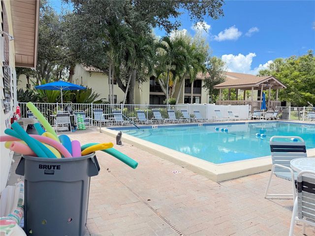 626 BIRD BAY DRIVE S 110, Venice, FL 34285