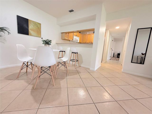 626 BIRD BAY DRIVE S 110, Venice, FL 34285