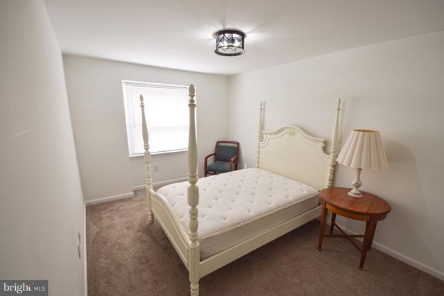 5644 LEIDEN RD, Baltimore, MD 21206