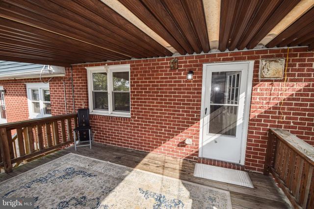 5644 LEIDEN RD, Baltimore, MD 21206