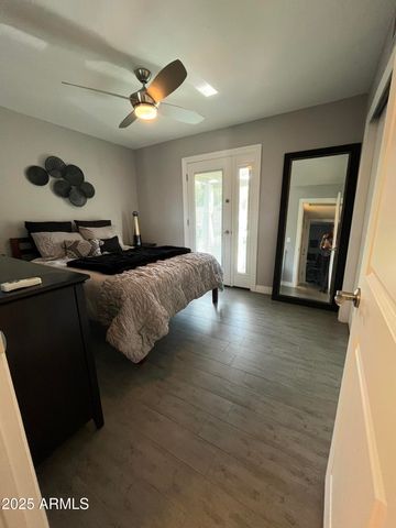 5811 E CROCUS Drive, Scottsdale, AZ 85254